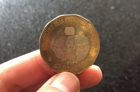 20 Pesos Conmemorativos: Por Qué las Monedas Dodecagonales son Buscadas por Coleccionistas